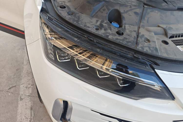 Used Skyworth HT-i 2024 1.5L PHEV 115KM Huiyao Edition Right Front Headlight