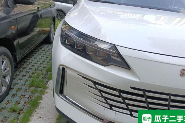 Used Skyworth HT-i 2024 Struggle Edition Right Front Headlight