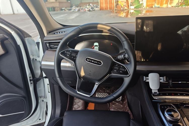 Used Skyworth HT-i 2024 1.5L PHEV 115KM Huiyao Edition Steering Wheel