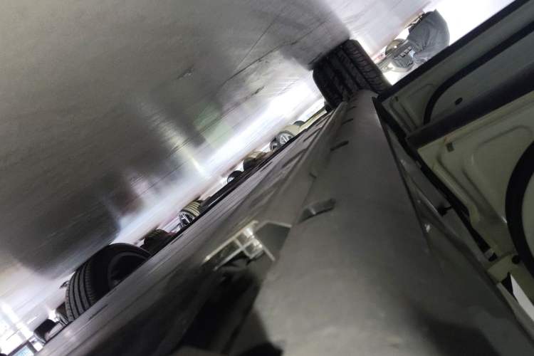 Used smart #1 2022 Premium Edition Left Side Sill