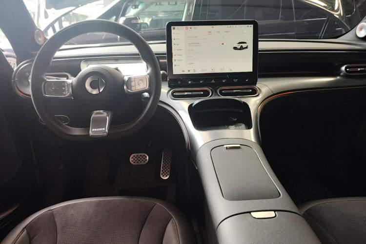 Used smart #1 2022 BRABUS Performance Edition Center Console