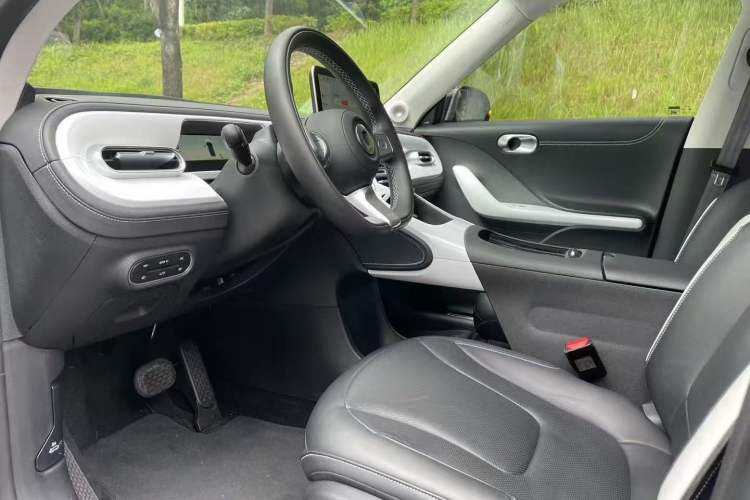 Used smart #1 2022 Pulse Heartbeat Edition Interior 1
