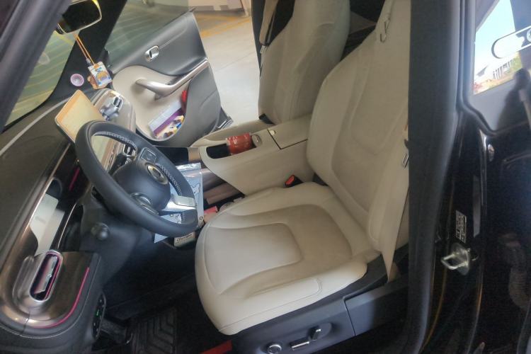 Used smart #1 2022 Pulse Heartbeat Edition Left Front Seat