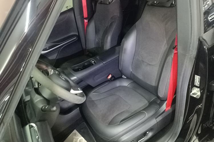 Used smart #1 2022 BRABUS Performance Edition Left Front Seat