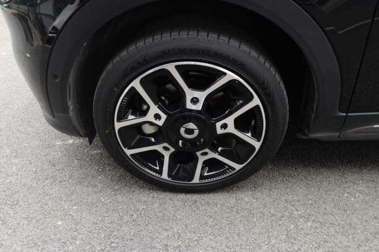 Used smart #1 2022 Pulse Heartbeat Edition Left Front Wheel Hub