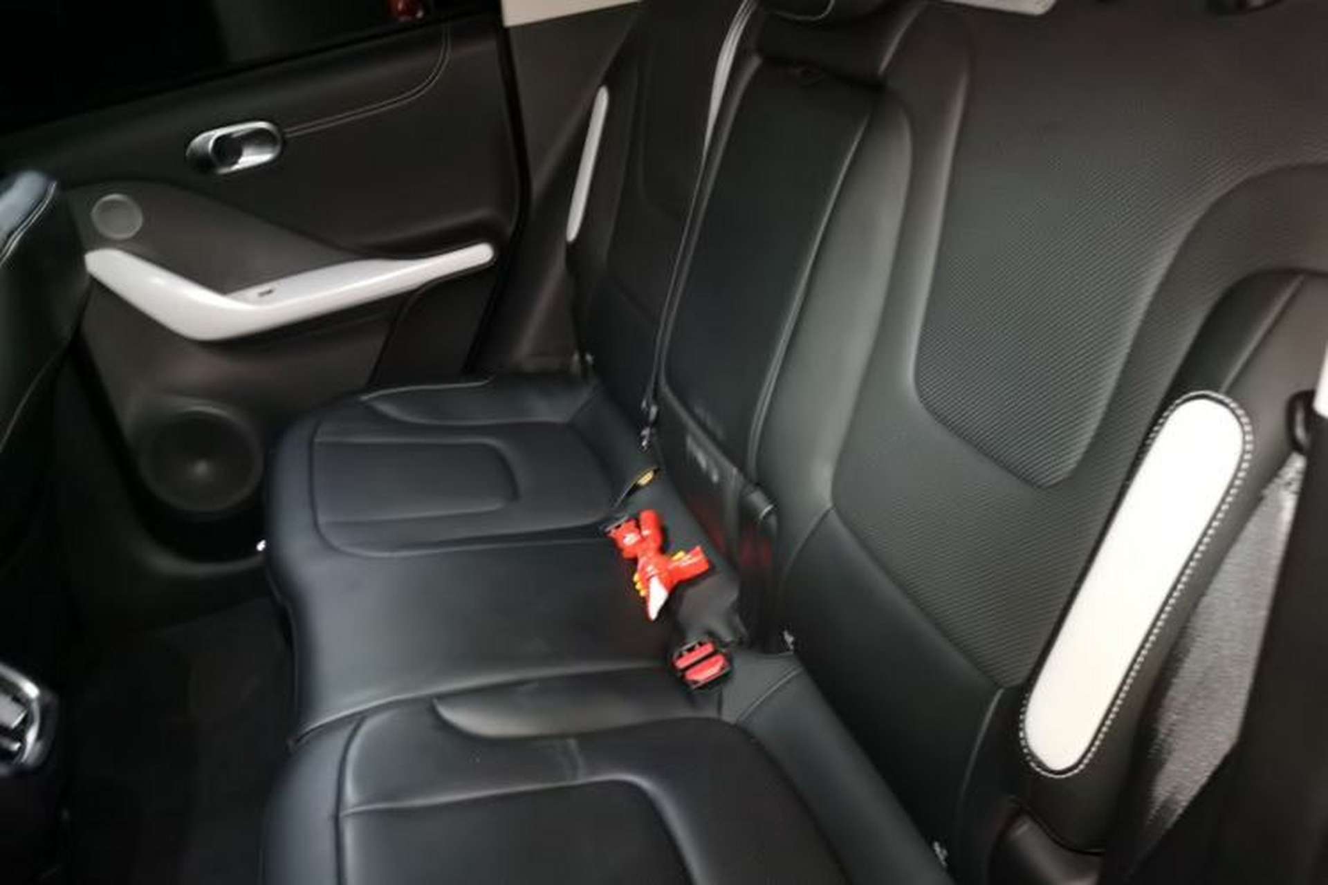 Used smart #1 2022 Pulse Heartbeat Edition Left Rear Seat