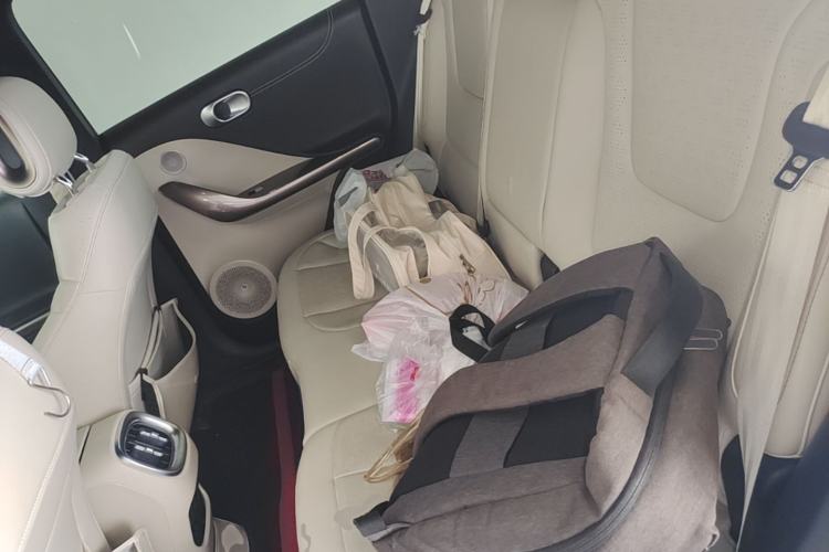 Used smart #1 2022 Pulse Heartbeat Edition Left Rear Seat