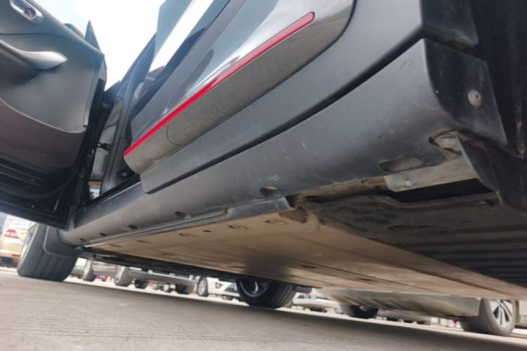 Used smart #1 2022 BRABUS Performance Edition Left Side Sill