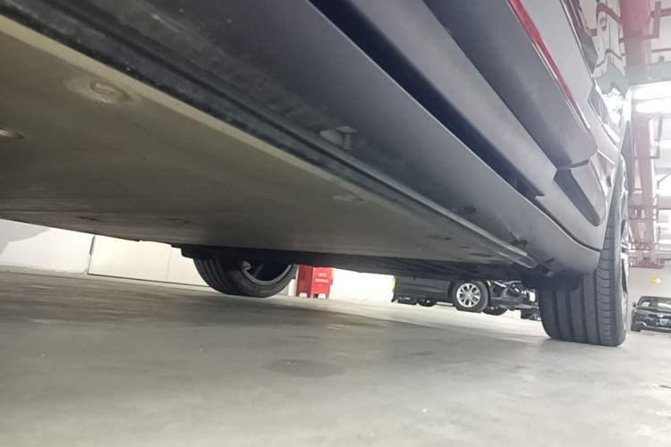 Used smart #1 2022 BRABUS Performance Edition Left Side Sill
