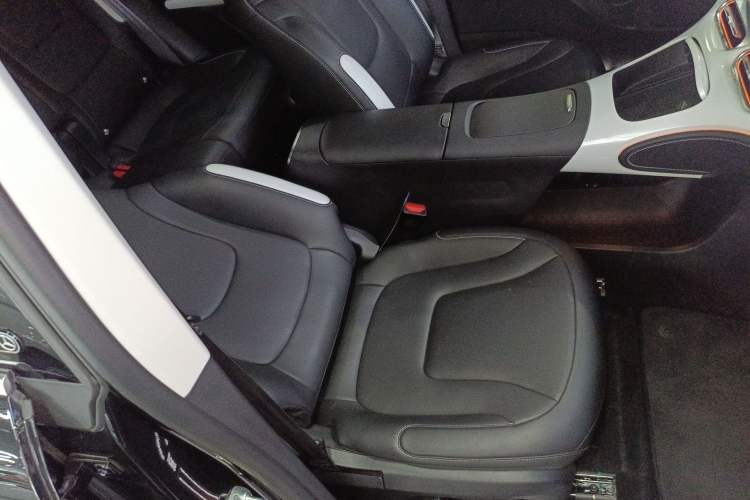 Used smart #1 2022 Pulse Heartbeat Edition Right Front Seat