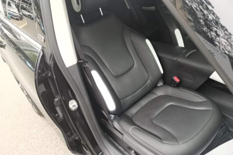 Used smart #1 2022 Pulse Heartbeat Edition Right Front Seat