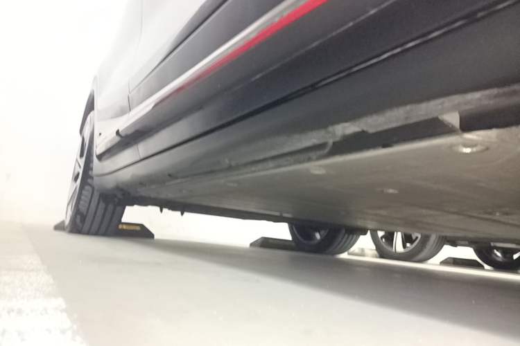 Used smart #1 2022 BRABUS Performance Edition Right Side Sill