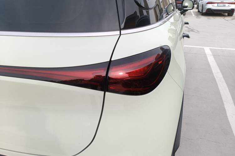 Used smart #1 2022 Premium Edition Exterior 6
