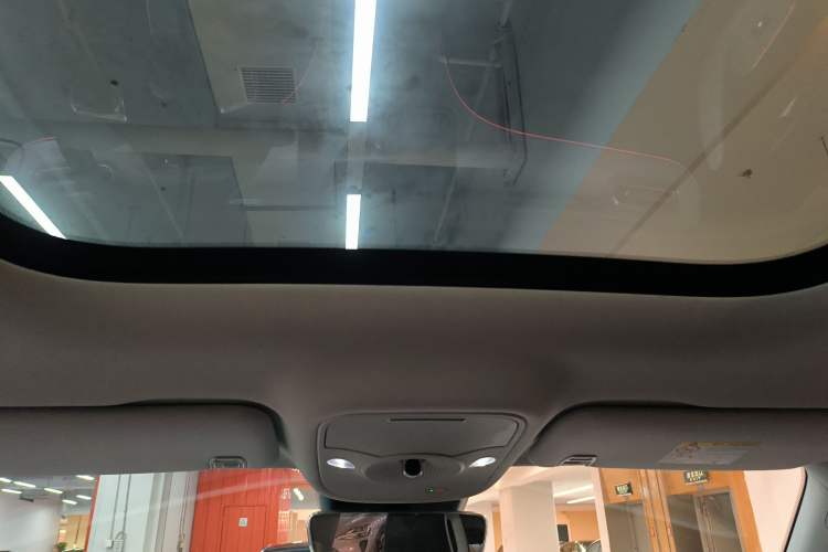Used smart #1 2022 Premium Edition Headliner