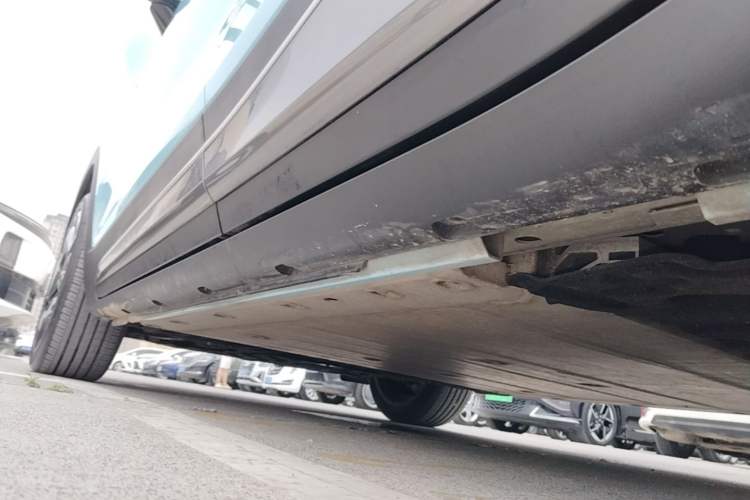 Used smart #1 2022 Premium Edition Left Side Sill