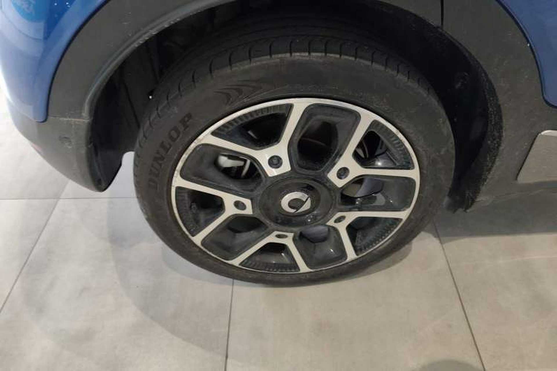 Used smart #1 2022 Pulse Heartbeat Edition Right Rear Wheel Hub