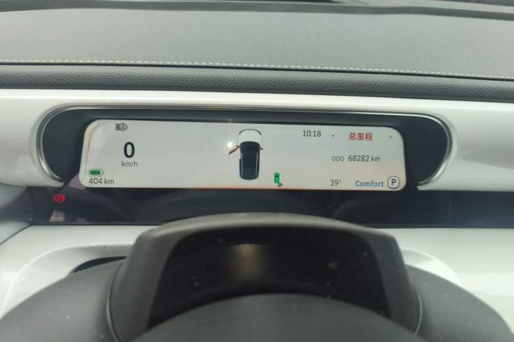 Used smart #1 2022 Premium Edition Odometer Close Up