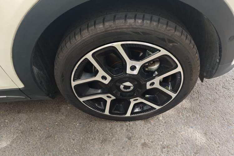 Used smart #1 2022 Pulse Heartbeat Edition Right Front Wheel Hub