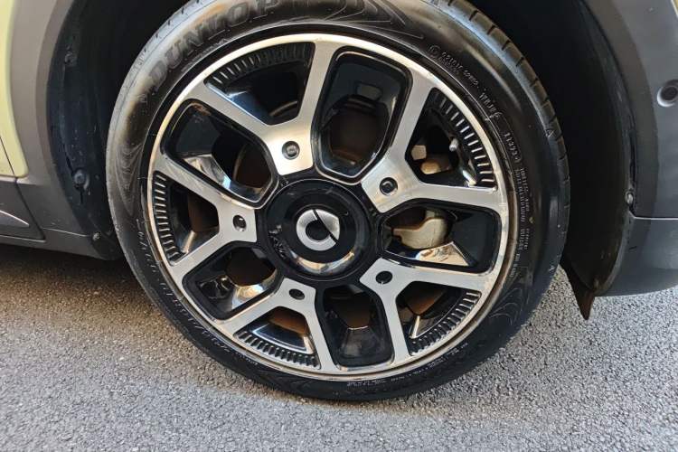 Used smart #1 2022 Pulse Heartbeat Edition Right Front Wheel Hub