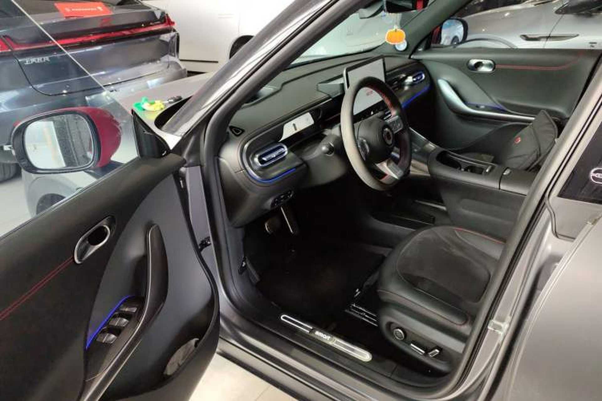 Used smart #1 2022 BRABUS Performance Edition Driver Seat
