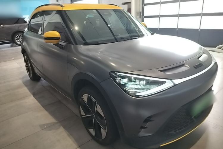 Used smart #1 2022 BRABUS Performance Edition Front Right 45 Deg