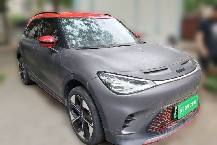 Used smart #1 2022 BRABUS Performance Edition Front Right 45 Deg