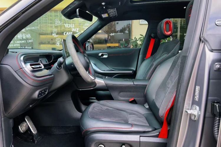 Used smart #1 2022 BRABUS Performance Edition Left Front Seat