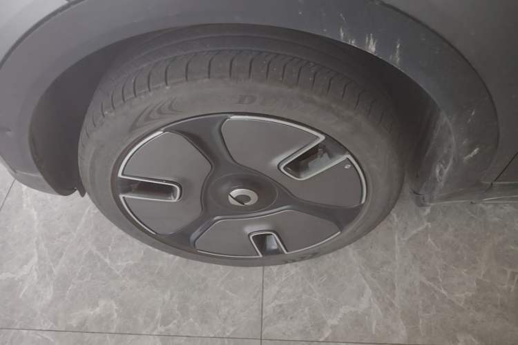 Used smart #1 2022 Premium Edition Left Front Wheel Hub