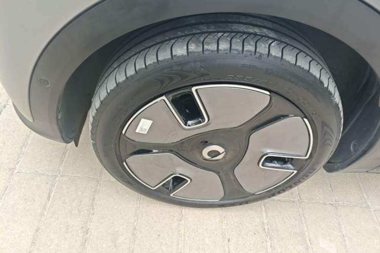 Used smart #1 2022 Premium Edition Left Front Wheel Hub