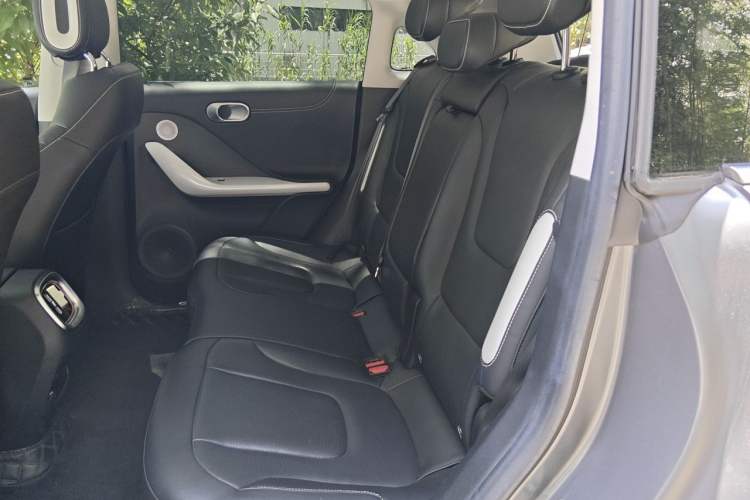 Used smart #1 2022 Premium Edition Left Rear Seat