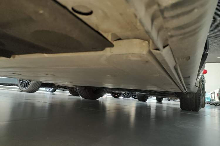 Used smart #1 2022 Premium Edition Left Side Sill