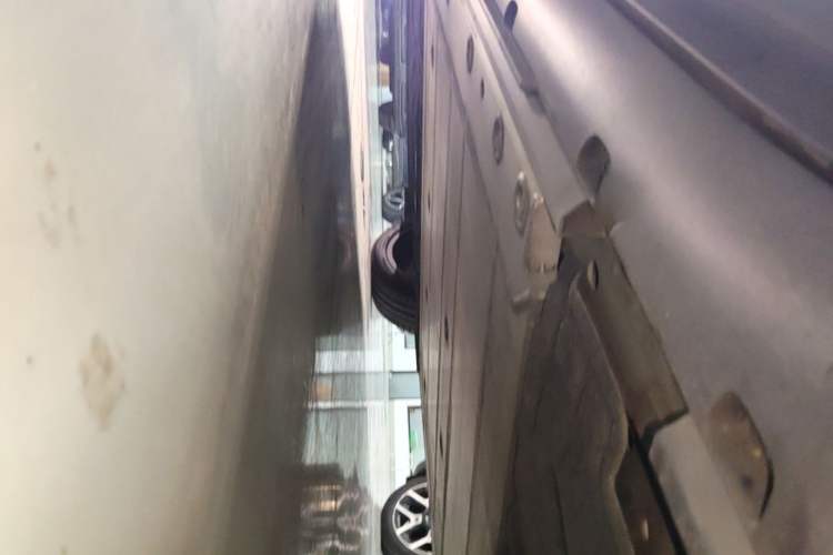 Used smart #1 2022 BRABUS Performance Edition Left Side Sill