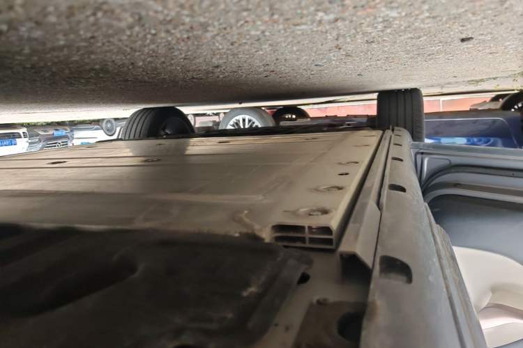 Used smart #1 2022 Premium Edition Left Side Sill