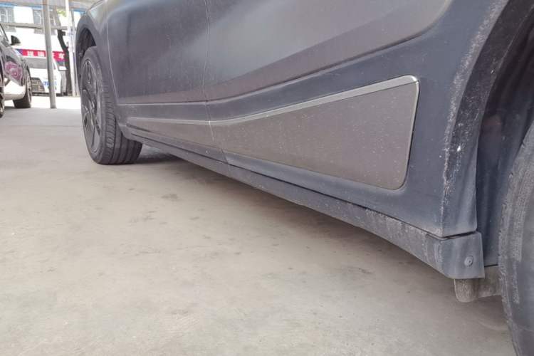 Used smart #1 2022 Premium Edition Left Side Sill