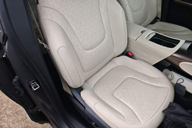 Used smart #1 2022 Premium Edition Right Front Seat
