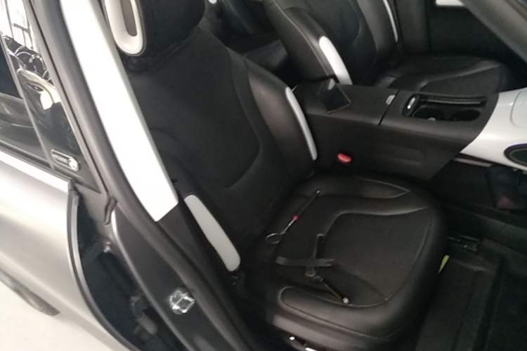 Used smart #1 2022 Premium Edition Right Front Seat