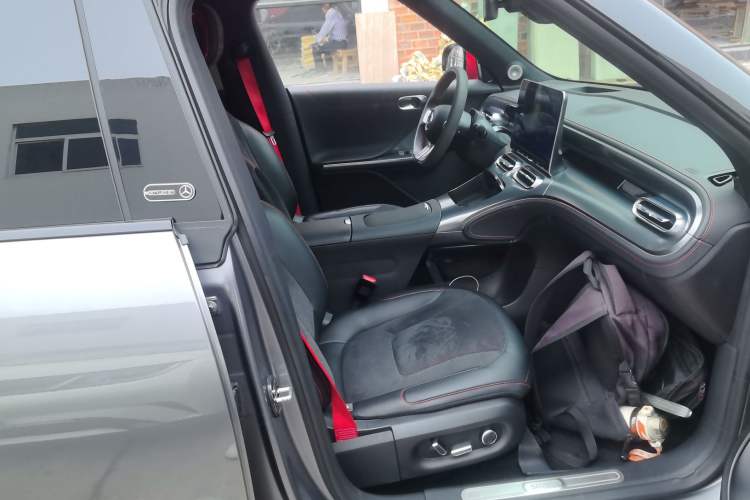 Used smart #1 2022 BRABUS Performance Edition Right Front Seat