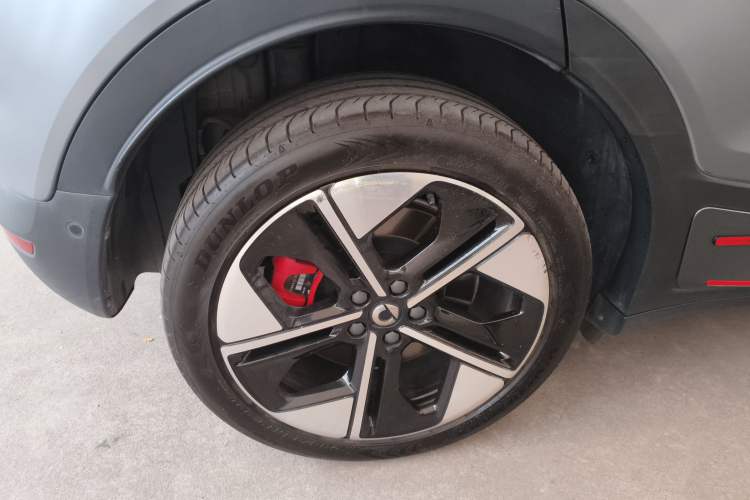 Used smart #1 2022 BRABUS Performance Edition Right Rear Wheel Hub