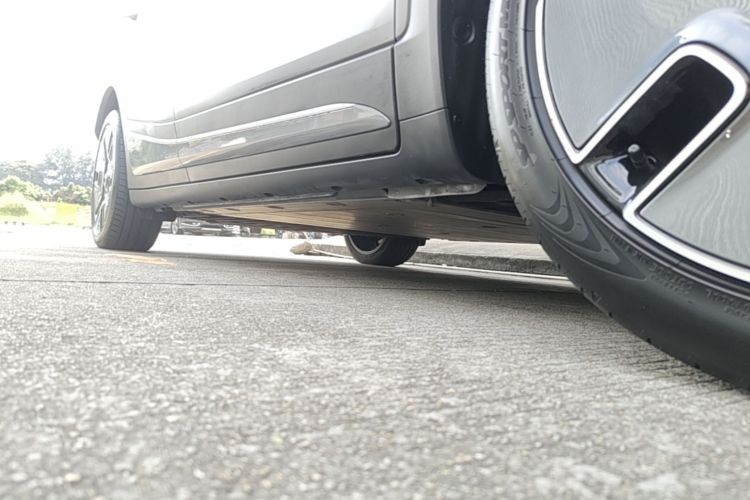 Used smart #1 2022 Premium Edition Right Side Sill