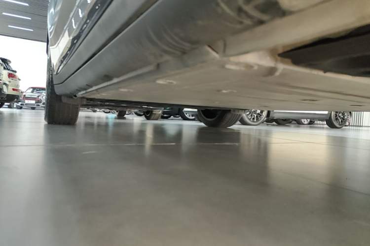 Used smart #1 2022 Premium Edition Right Side Sill