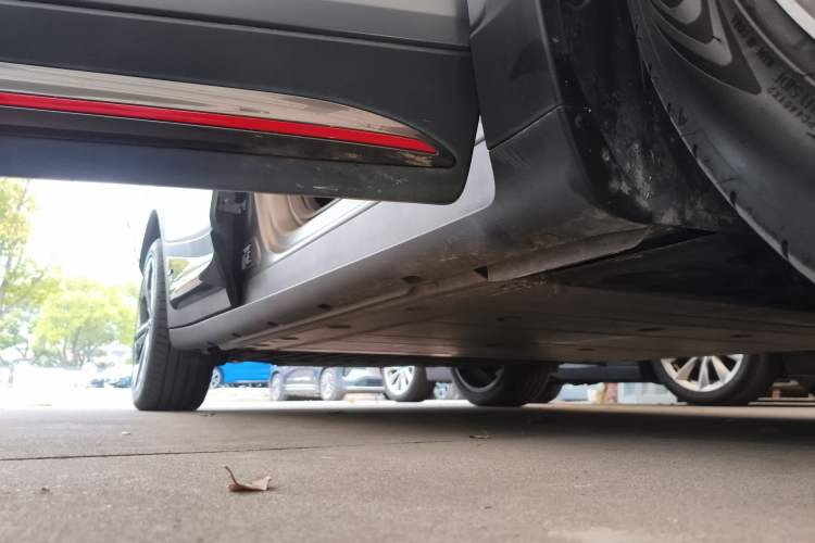 Used smart #1 2022 BRABUS Performance Edition Right Side Sill