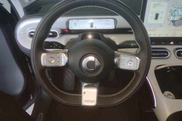 Used smart #1 2022 Premium Edition Steering Wheel
