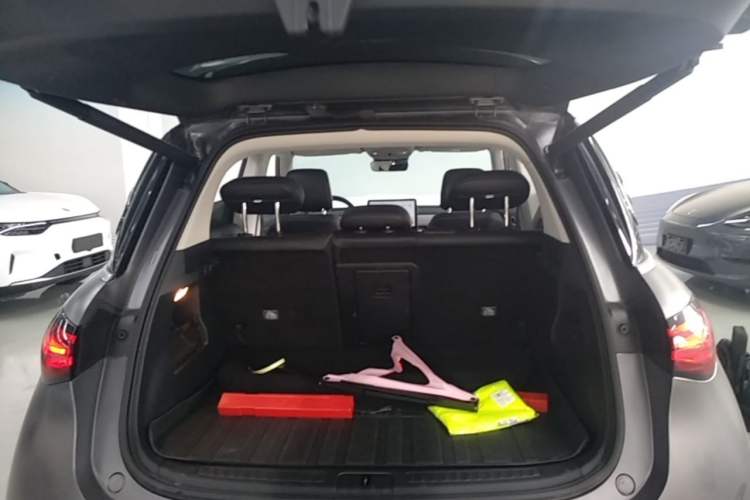Used smart #1 2022 Premium Edition Trunk