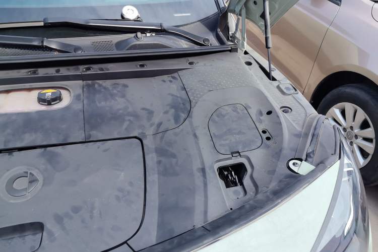 Used smart #1 2022 Premium Edition Engine Bay Left