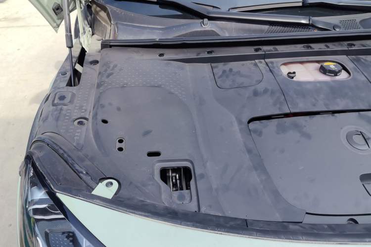 Used smart #1 2022 Premium Edition Engine Bay Right