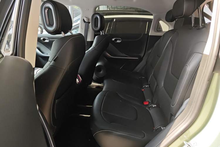 Used smart #1 2022 Premium Edition Interior 4