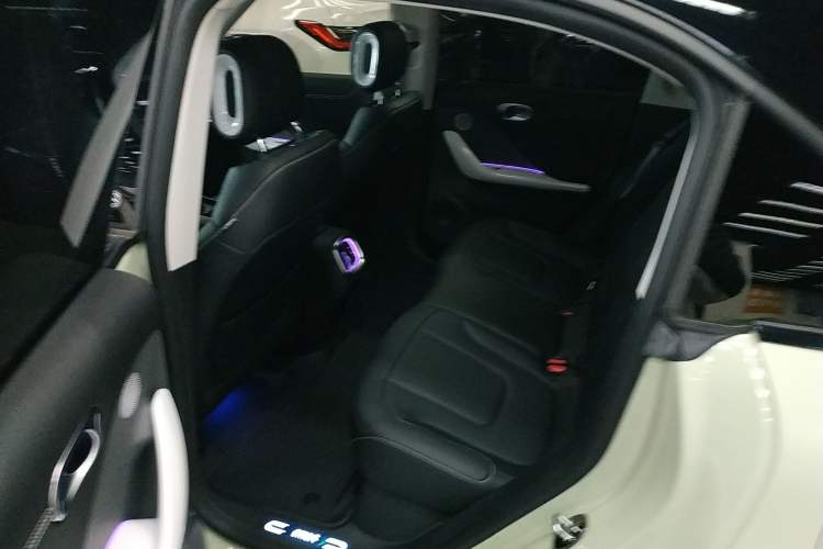 Used smart #1 2022 Premium Edition Interior 4