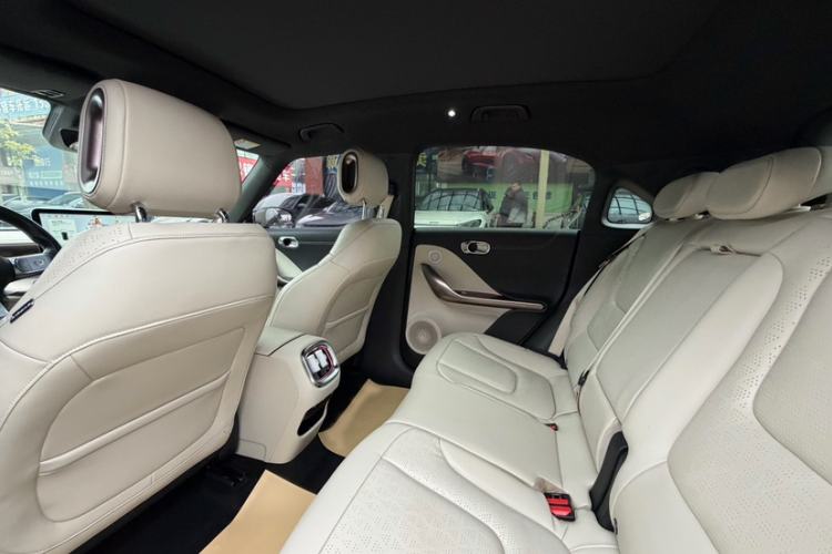 Used smart #1 2022 Premium Edition Interior 4