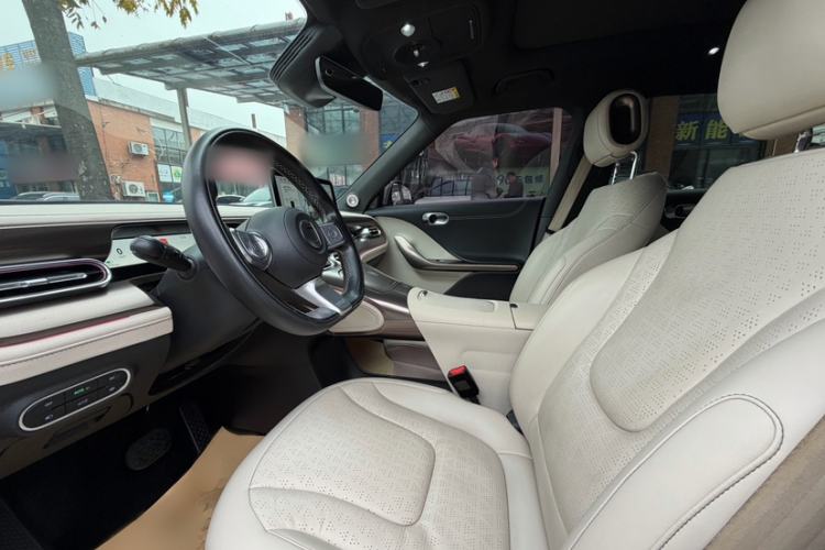 Used smart #1 2022 Premium Edition Interior 7
