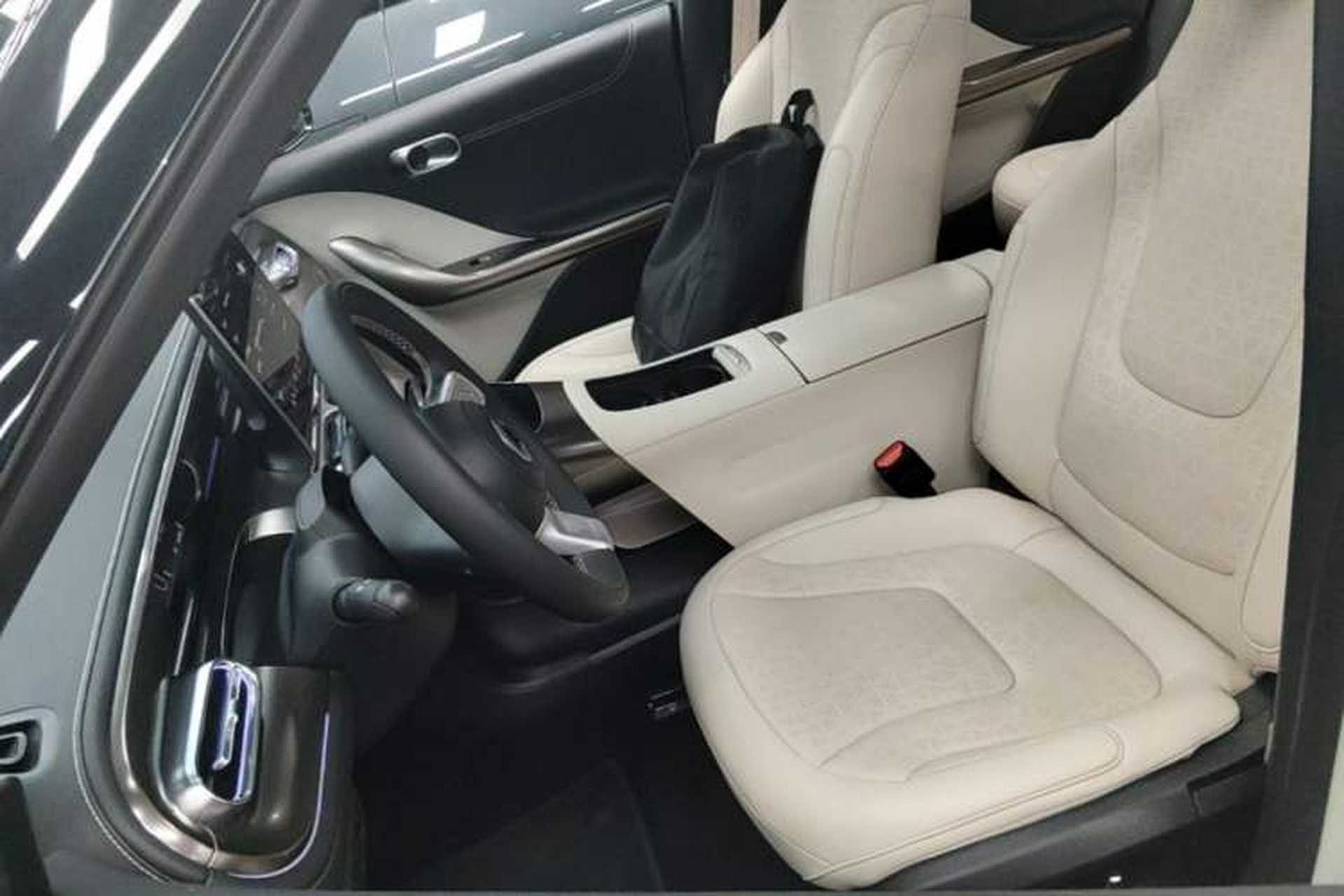 Used smart #1 2022 Pulse Heartbeat Edition Left Front Seat
